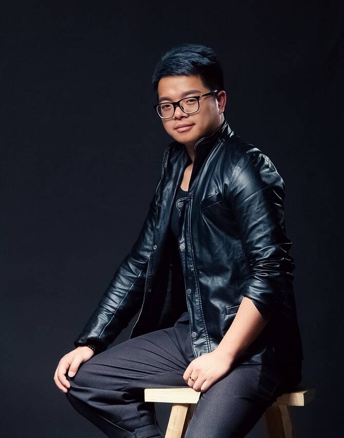 蔡成斌 个人形象照.JPG