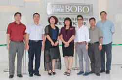 广西玉林副市长周艳萍领导一行莅临LA'BOBO展厅参观考察
